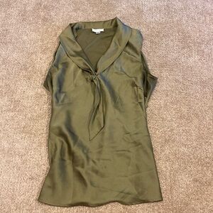 Silk Tahari vintage green tank top